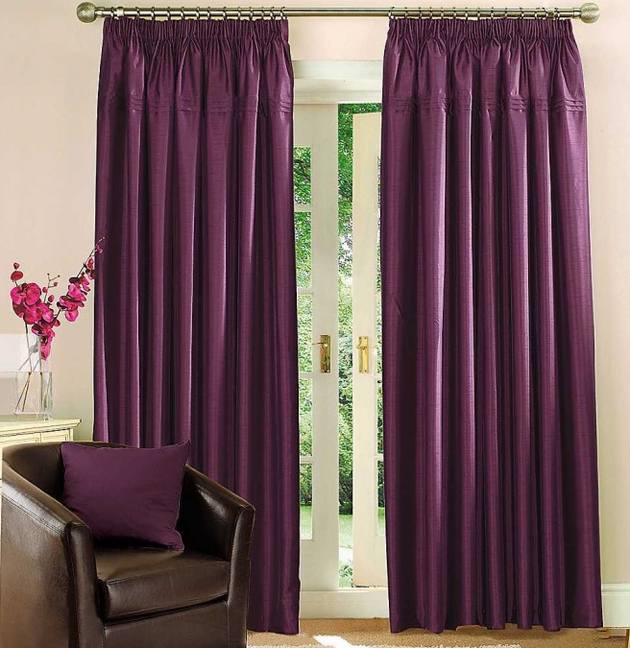 Фиолетовые шторы из шелка