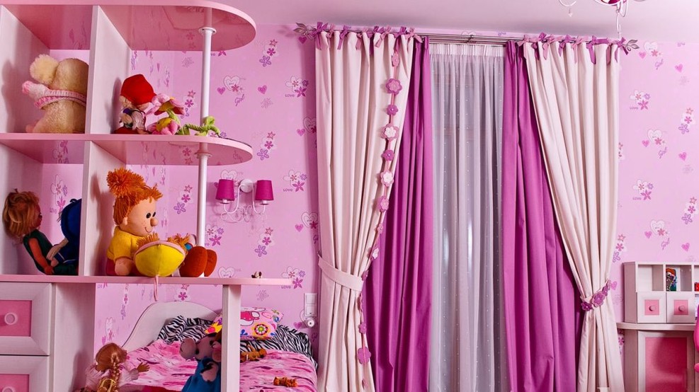 Розовые шторы для девочек в спальню