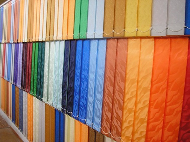 Выбор цвета и состава ткани жалюзи