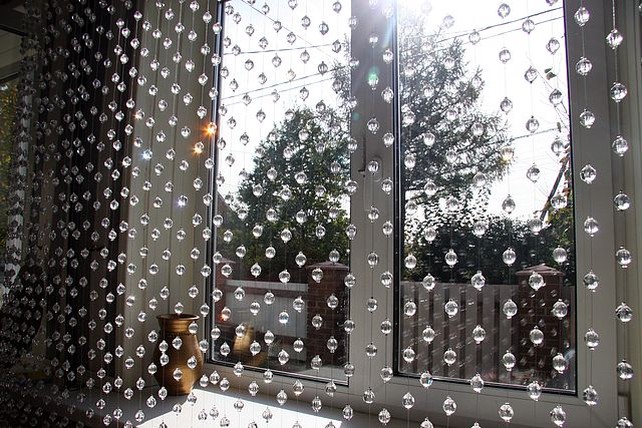 Стеклянные шторы как смотрятся на окне